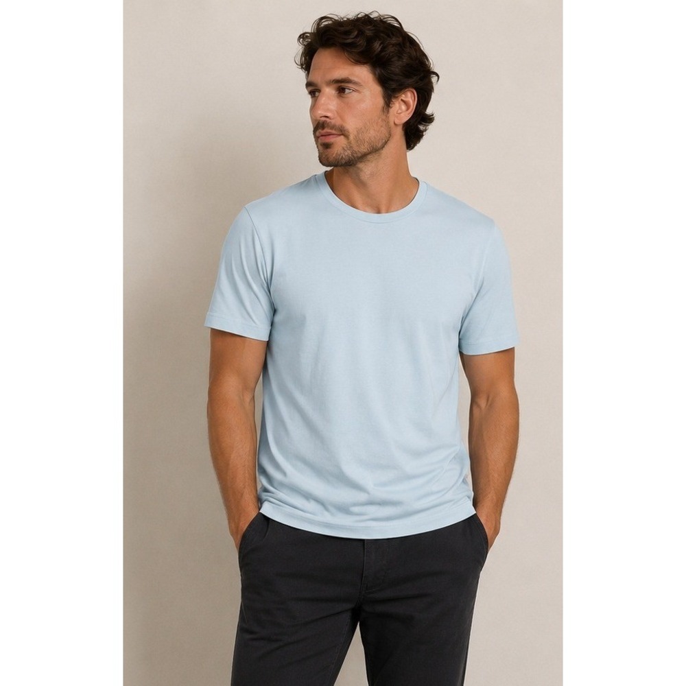 Lake T-Shirt Mens Medium Light Blue Bamboo Spandex Short Sleeve Crew Neck
